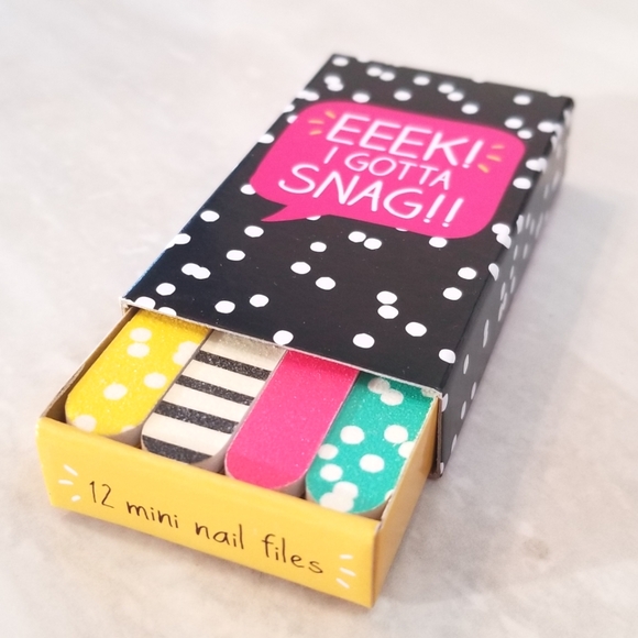 4 Matchbox Nail File Gift Sets - Picture 3 of 6